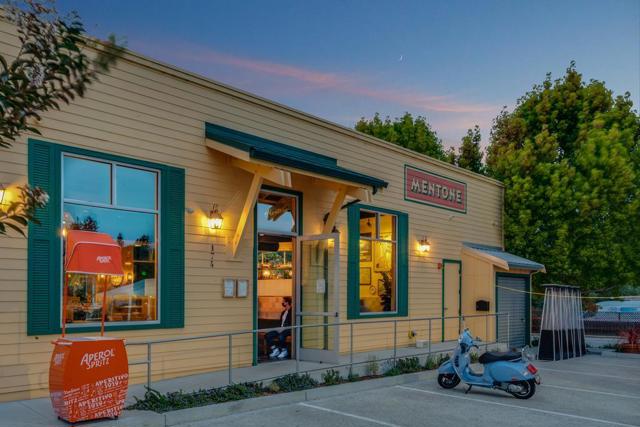 2001 Cathedral Drive, Aptos CA: https://media.crmls.org/mediaz/22741b5a-ab96-4305-8b28-d021eea4adf4.jpg