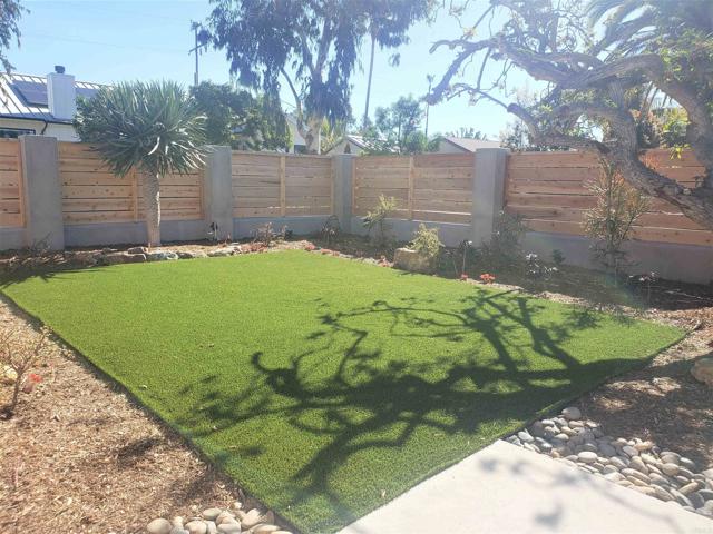 Detail Gallery Image 5 of 46 For 804 & 814 Clark Ave, Encinitas,  CA 92024 - 3 Beds | 2 Baths