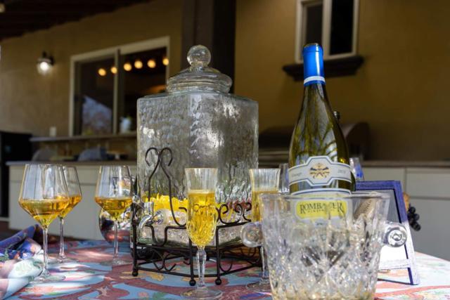 79547958 Lovers Lane, Hollister CA: https://media.crmls.org/mediaz/2275a80b-340a-454a-8635-b96ec0778e26.jpg