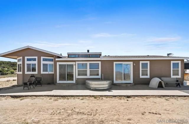 39201 Opalocka Road, Boulevard CA: https://media.crmls.org/mediaz/2276dbd2-cd8c-48b2-b101-ea18be15d179.jpg