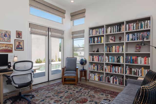 1615 Savvy Court, Palm Springs CA: https://media.crmls.org/mediaz/2277fa06-97ea-4b53-a673-6d2d347b63e9.jpg