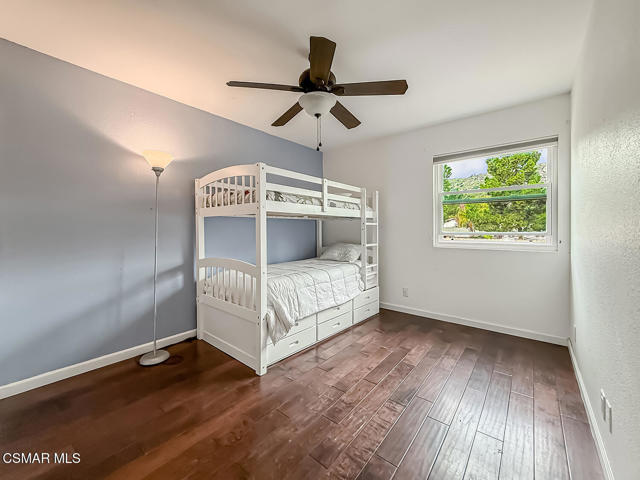 3307 Rainbow Creek Circle, Thousand Oaks CA: https://media.crmls.org/mediaz/22786615-765c-47e8-a7b3-e67ba5f6dab0.jpg