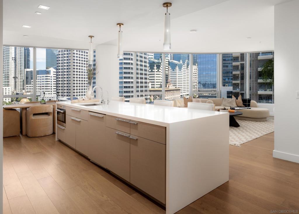 888 E Street - photo 7