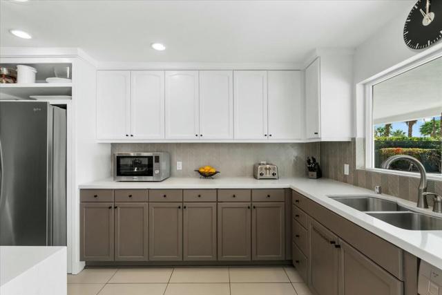 Image 16 of 60 For 1057 Marshall Way