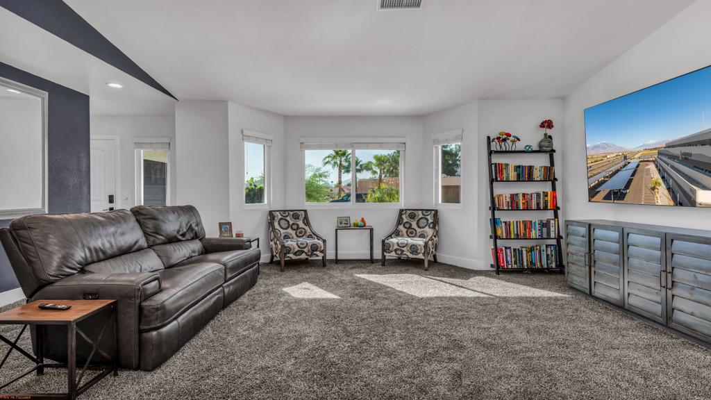 MLS #219136976PS image #8