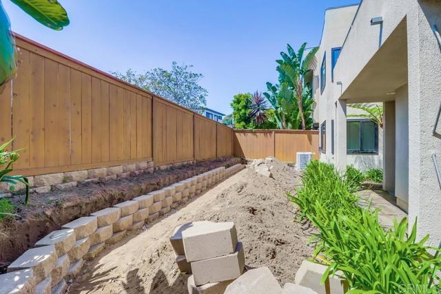 Detail Gallery Image 58 of 66 For 170 Jupiter St a,  Encinitas,  CA 92024 - 4 Beds | 3 Baths