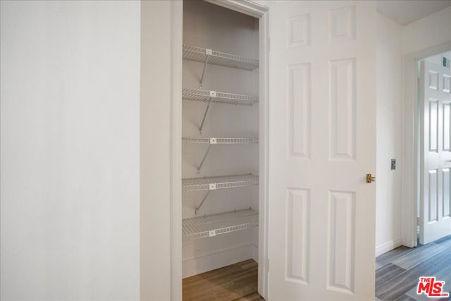 12084 London Grove Court, Moorpark CA: https://media.crmls.org/mediaz/2278cbd5-7f4d-484c-a953-e84b87fa513d.jpg
