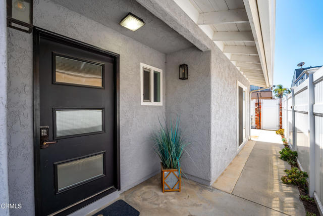 Detail Gallery Image 5 of 32 For 5324 Breakers Way, Oxnard,  CA 93035 - 3 Beds | 2 Baths