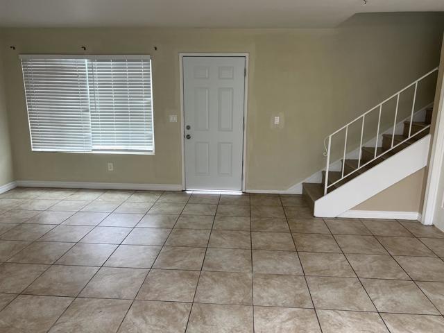 Detail Gallery Image 4 of 14 For 1070 Fifth Ave, Chula Vista,  CA 91911 - 3 Beds | 2/1 Baths