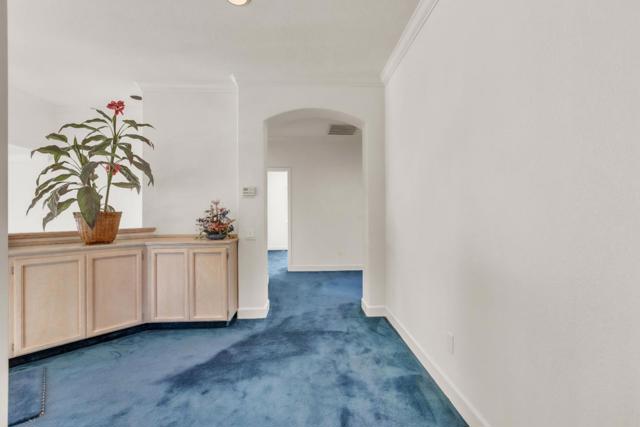 9440 Medstead Way, Elk Grove CA: https://media.crmls.org/mediaz/227ab044-f86f-40e0-8906-efb5d6af0e69.jpg