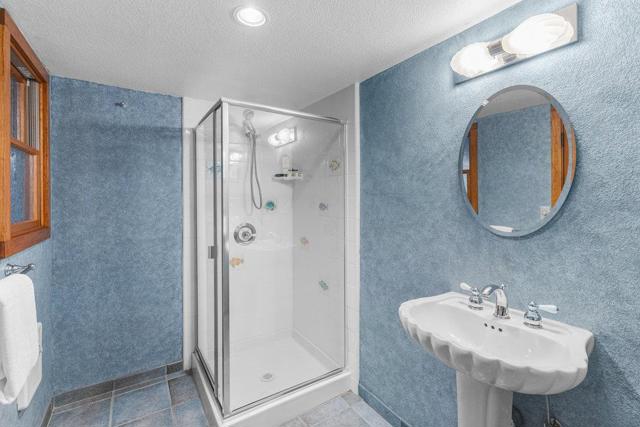 14205 Shannon Road, Los Gatos CA: https://media.crmls.org/mediaz/227b7cc8-ed06-4f0a-b0cd-da56cd23fade.jpg