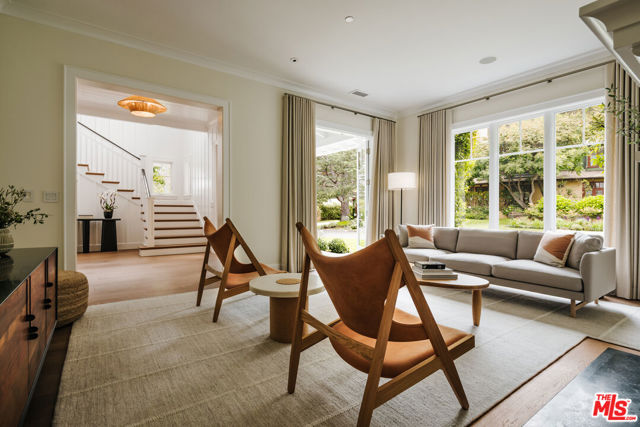 800 GREENTREE Road, Pacific Palisades CA: https://media.crmls.org/mediaz/227ca6c9-fe52-45e1-b0f0-cf8c669a0d0f.jpg
