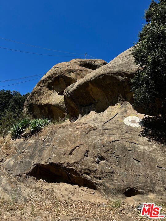 Image 50 of 58 For 585 Box Canyon