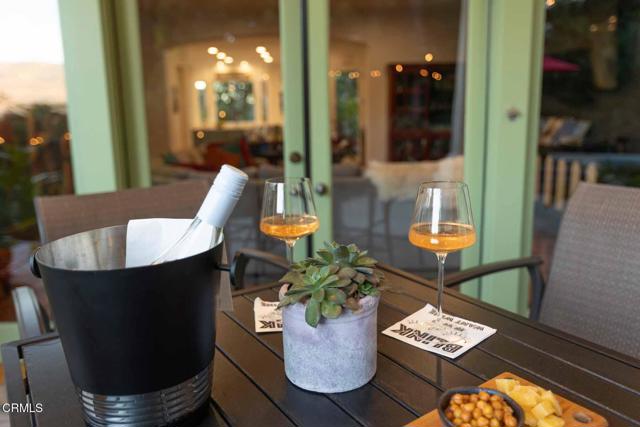 Detail Gallery Image 15 of 58 For 1336 Sugar Loaf Dr, La Canada Flintridge,  CA 91011 - 5 Beds | 4/1 Baths