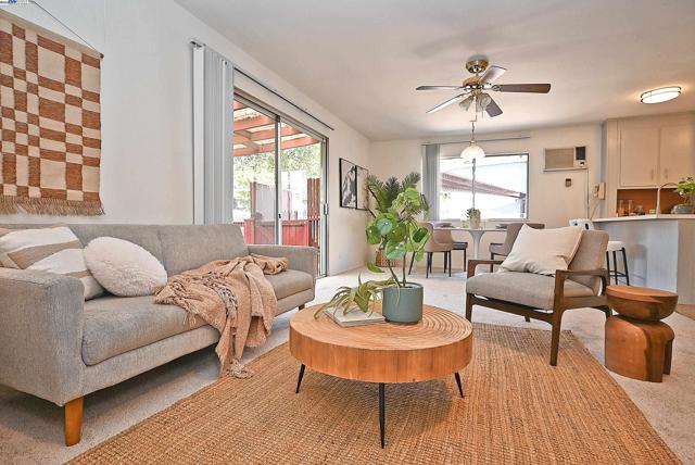 2081 Strang Ave, San Leandro CA: https://media.crmls.org/mediaz/227f7166-67d0-486d-bb37-29504b96620e.jpg