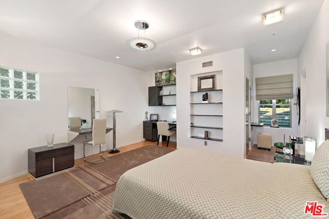 1451 BIENVENEDA Avenue photo 37