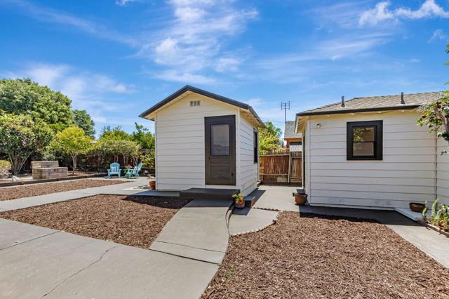 240 Delia Street, San Jose CA: https://media.crmls.org/mediaz/228231db-4949-4159-a03a-d07850c82810.jpg