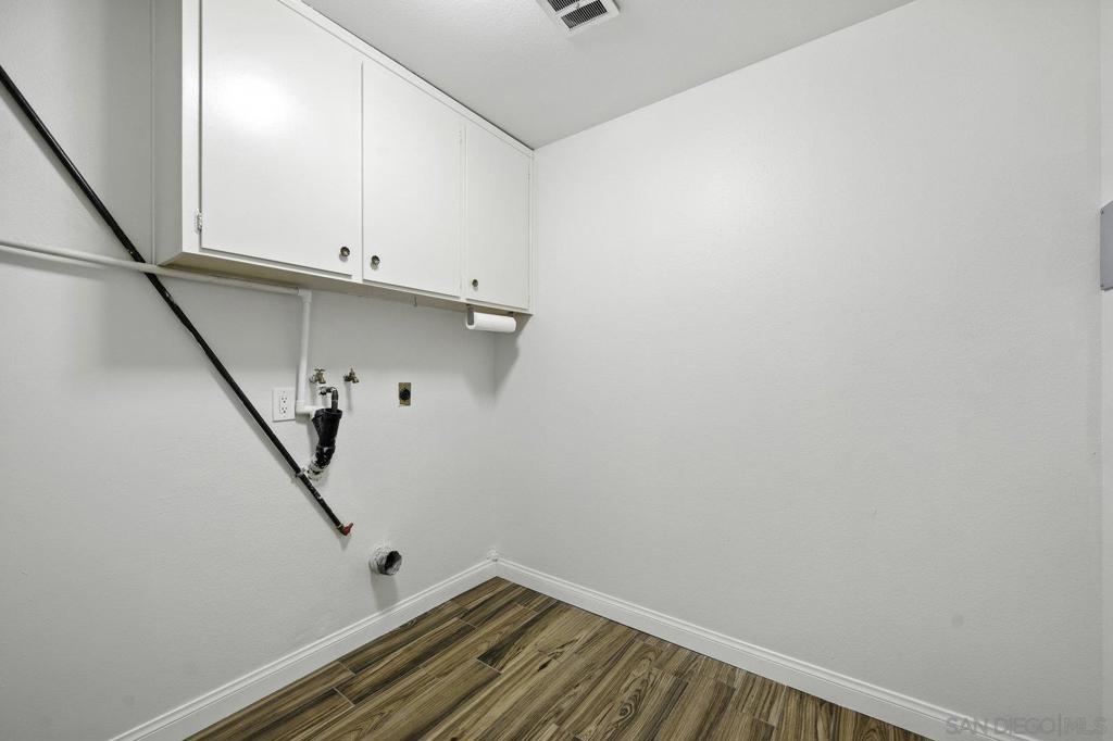 MLS #250039231SD image #25