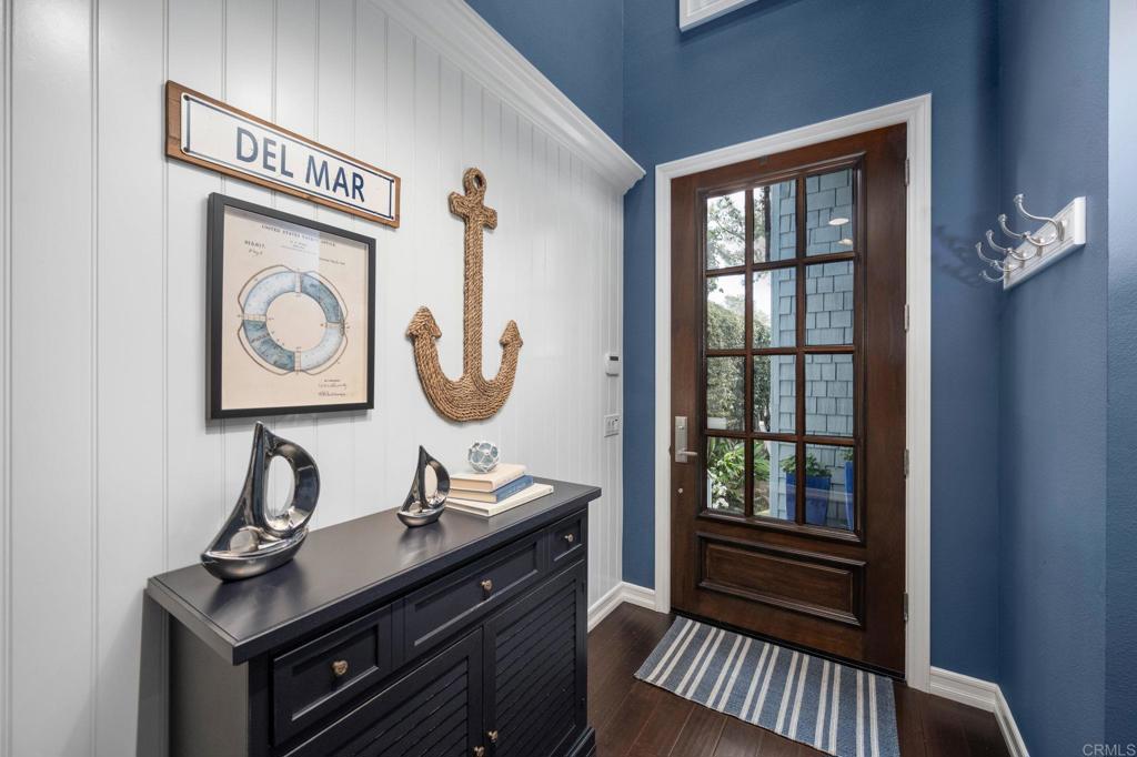 2122 Del Mar Heights Road - photo 5