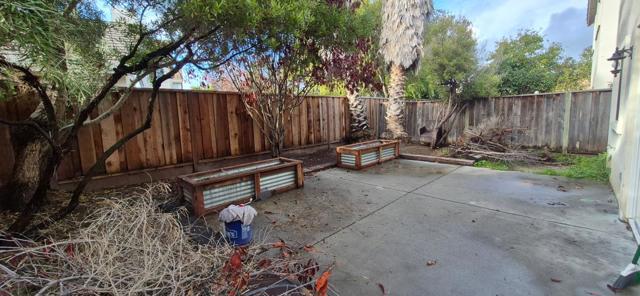 21854 Stonegate, Salinas CA: https://media.crmls.org/mediaz/22841630-b3b3-4c56-a5f0-1155c42bd8e0.jpg