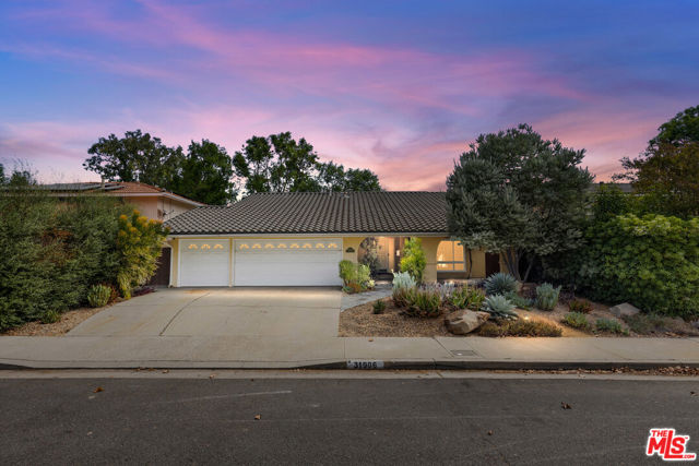 31906 Lyndbrook Court photo 2