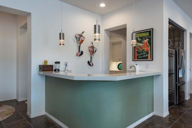 69822 Camino Pacifico, Rancho Mirage CA: https://media.crmls.org/mediaz/22855709-cdc2-4833-a070-ee3b89c8c5c2.jpg