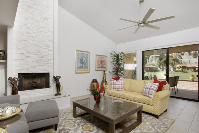Image 3 of 42 For 74 La Ronda Drive