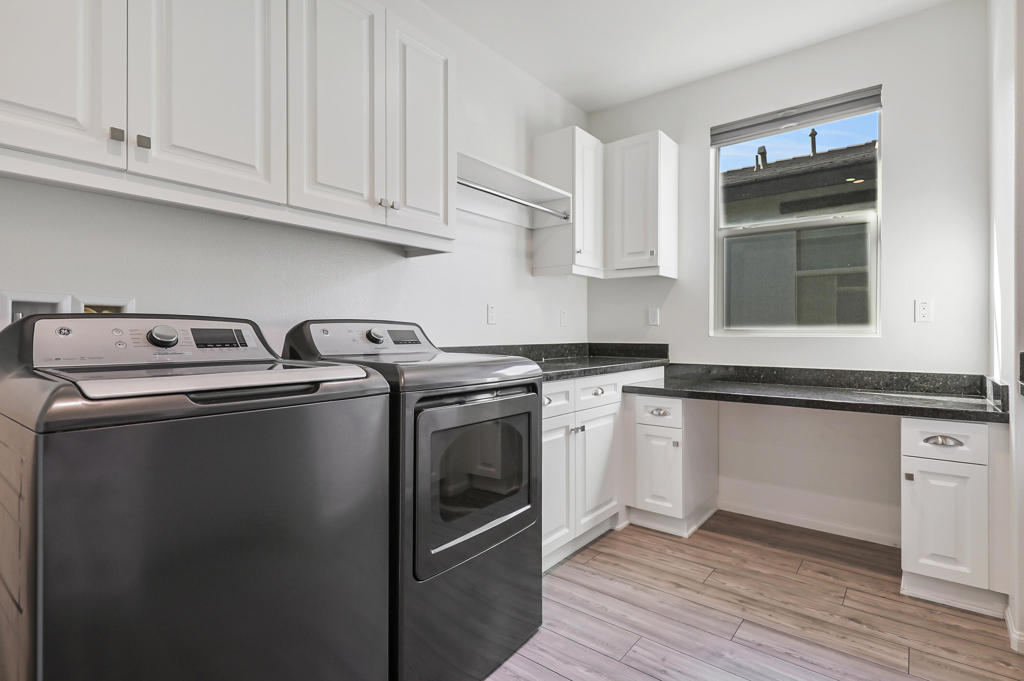 MLS #219139249DA image #16