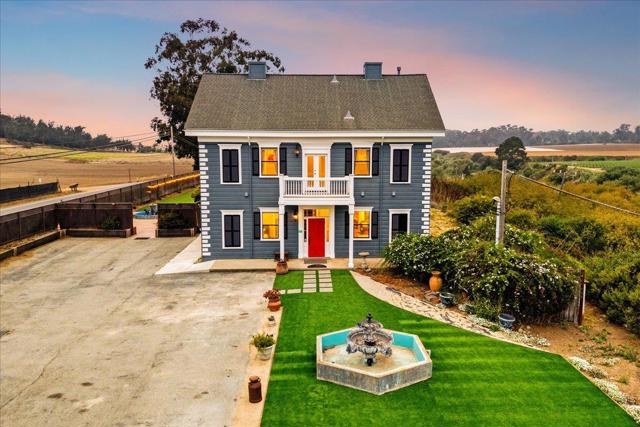 1258 San Andreas Road, Watsonville CA: https://media.crmls.org/mediaz/22872020-ca5b-465b-a953-82465c749111.jpg