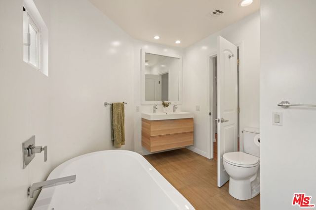 Drew Fenton | 29500 Heathercliff Rd Malibu CA | MLS: 7470638