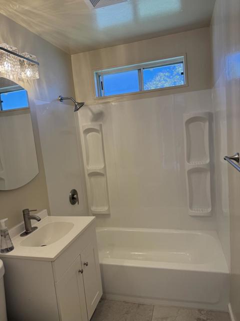 403 G Street, Union City CA: https://media.crmls.org/mediaz/22880256-9b4c-42ff-b934-efc138cc9e02.jpg