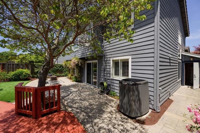 141 Navigator Drive, Scotts Valley CA: https://media.crmls.org/mediaz/22899898-750c-47c7-bc2b-e7b5fb458614.jpg