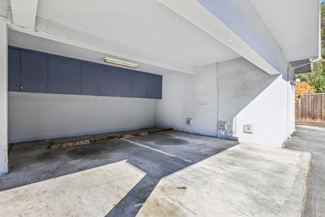 453 N Rengstorff Avenue, Mountain View CA: https://media.crmls.org/mediaz/228ae748-e657-4a6f-b0bb-ae1bef88aec6.jpg