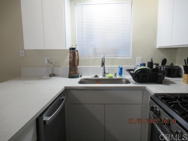 Image 8 of 27 For 647 12th Street
