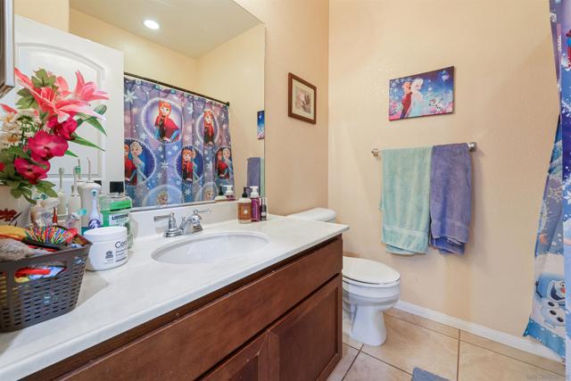 Image 15 of 22 For 1518 El Prado St  3