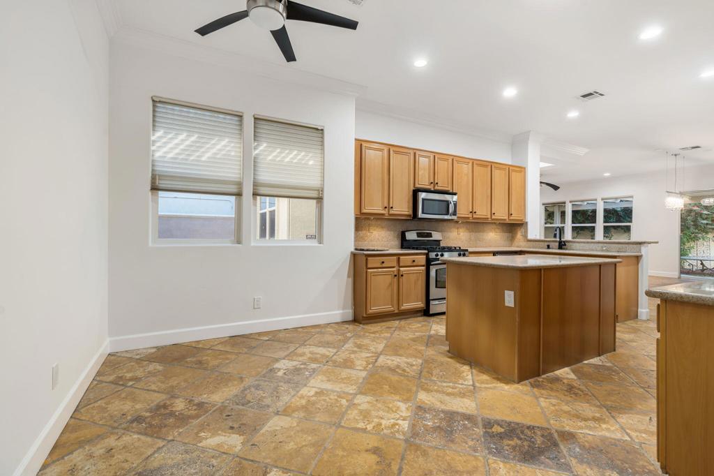 MLS #219139652DA image #17