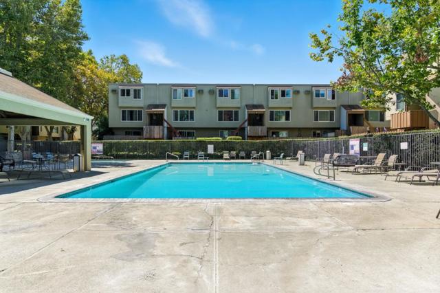 490 Auburn Way, San Jose CA: https://media.crmls.org/mediaz/228c6605-d3ba-4d8c-825f-92364cebae1f.jpg