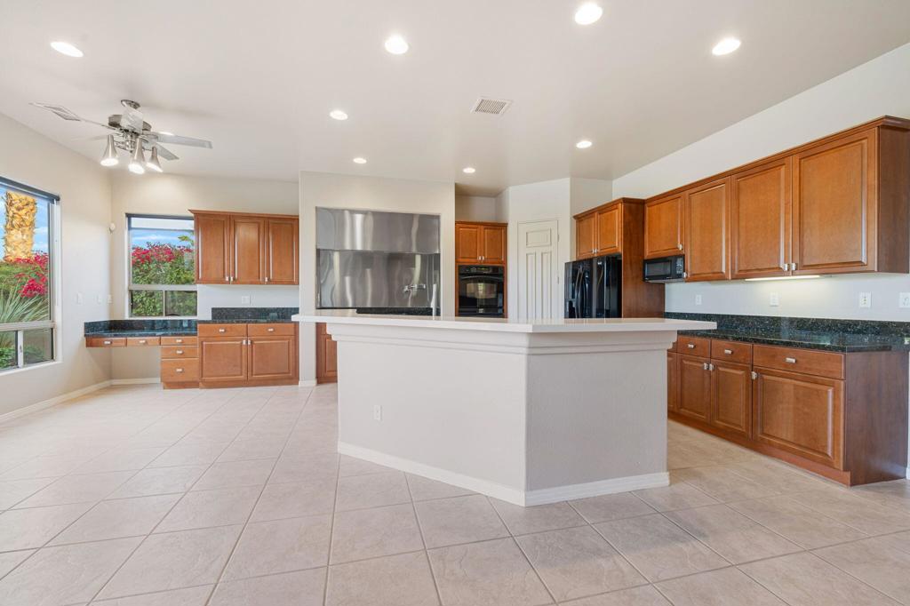 MLS #219139625DA image #24