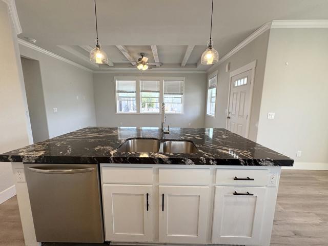 1515 N Milpitas Boulevard, Milpitas CA: https://media.crmls.org/mediaz/228e34bb-e020-4e91-9120-ba4c19854481.jpg