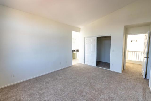 441 Adrian Court, Hollister CA: https://media.crmls.org/mediaz/228ec6af-5ebf-436d-97a2-d755cb0c12ae.jpg