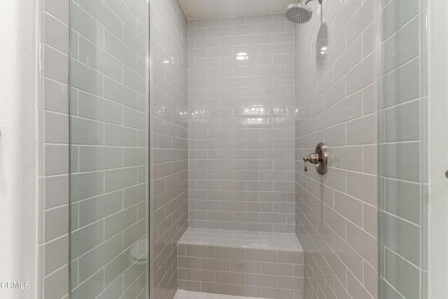 Detail Gallery Image 31 of 46 For 759 via Cielito, Ventura,  CA 93003 - 4 Beds | 4 Baths