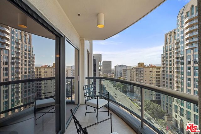 10724 Wilshire Boulevard, Los Angeles CA: https://media.crmls.org/mediaz/228ff9d5-17b8-40cf-ab91-4f2b8ddfbdf0.jpg