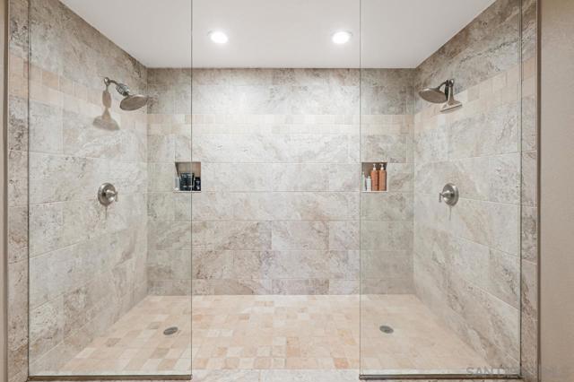 701 Fino Glen, Escondido CA: https://media.crmls.org/mediaz/22900e86-8d2b-4328-81fb-a2b61c9f0c90.jpg