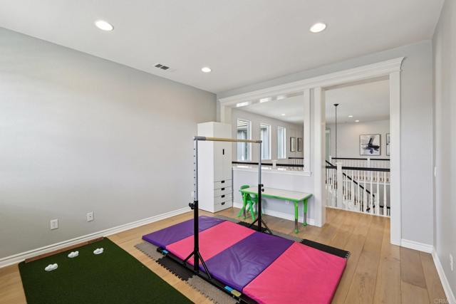 Detail Gallery Image 26 of 36 For 11493 Nantucket Pkwy, San Diego,  CA 92130 - 4 Beds | 4/1 Baths