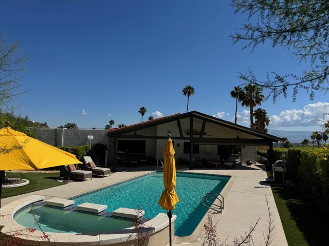40300 Paseo Arbol, Rancho Mirage CA: https://media.crmls.org/mediaz/22904a74-f363-49a4-bcf4-13574b73286b.jpg