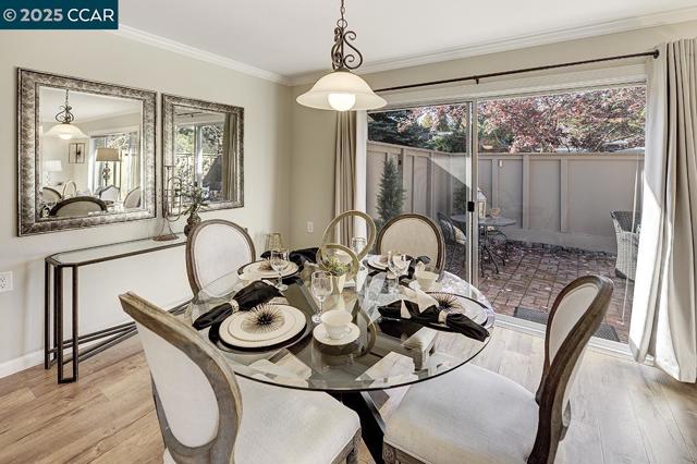 2424 Tice Creek Dr., Walnut Creek CA: https://media.crmls.org/mediaz/2290d1ed-2179-407d-b3c0-6d07ad9bfdc6.jpg