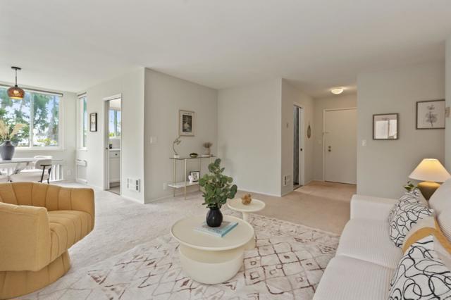 918 Beach Park Boulevard, Foster City CA: https://media.crmls.org/mediaz/22941124-5a55-44ee-b682-229724181217.jpg