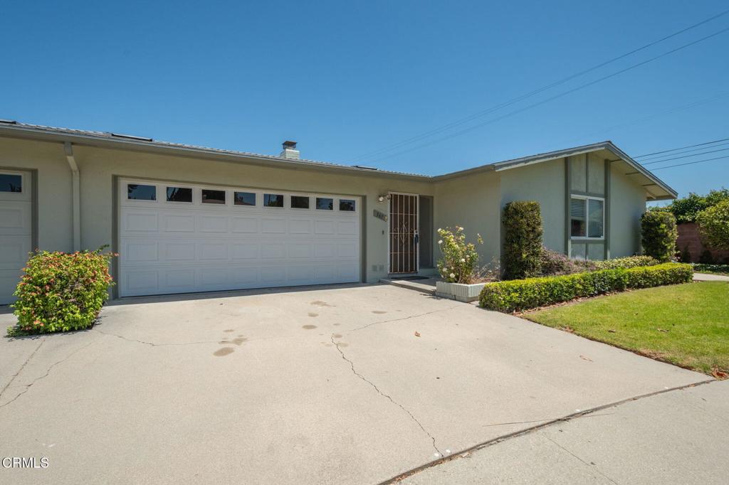 361 E Elfin Green