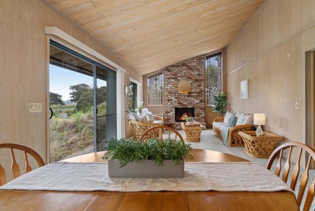 66 Avocet Circle, Watsonville CA: https://media.crmls.org/mediaz/2294f7e6-b681-4dc5-a65e-5c6b5bc06202.jpg
