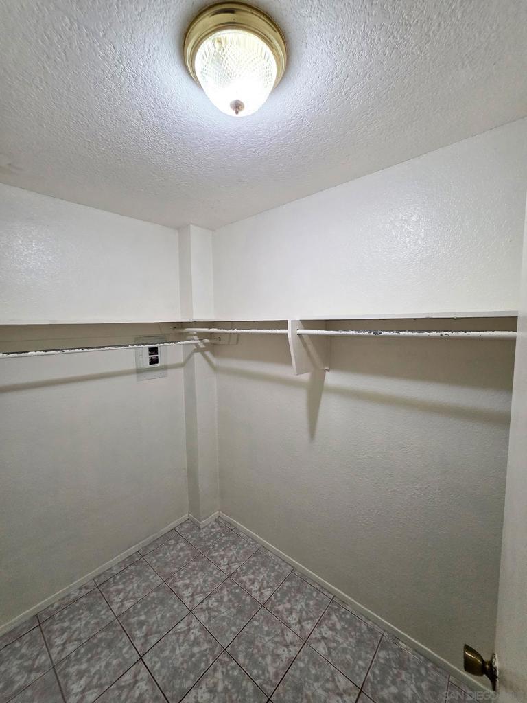 4056 Van Dyke Ave - photo 10